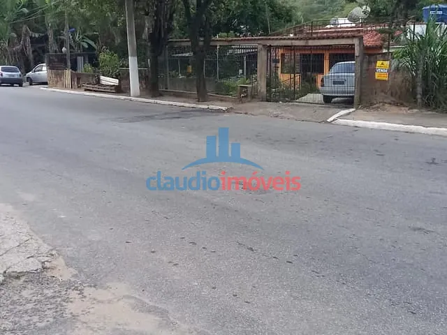 Terreno à venda, no bairro Colônia Santo Antônio em Barra Mansa