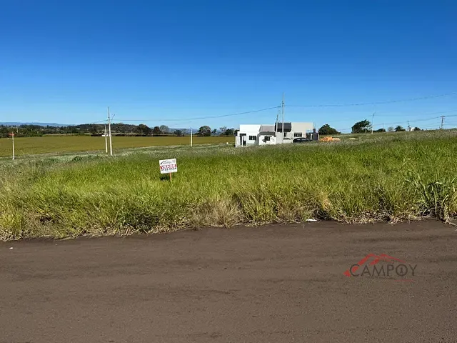 Terreno com 300m², à venda, no bairro Residencial Rosa Cazarin em Apucarana
