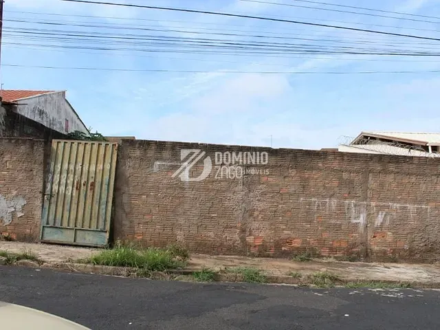 Terreno com 300m², à venda, no bairro Boa Vista em Uberaba
