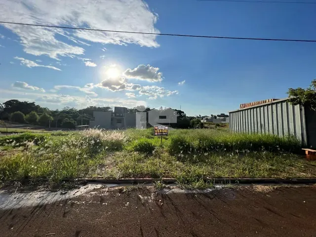 Terreno com 300m², à venda, no bairro Belmonte em Rolândia