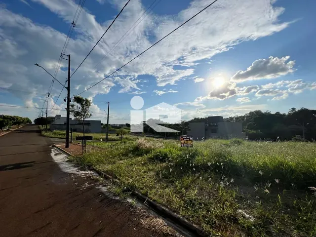 Terreno com 300m², à venda, no bairro Belmonte em Rolândia