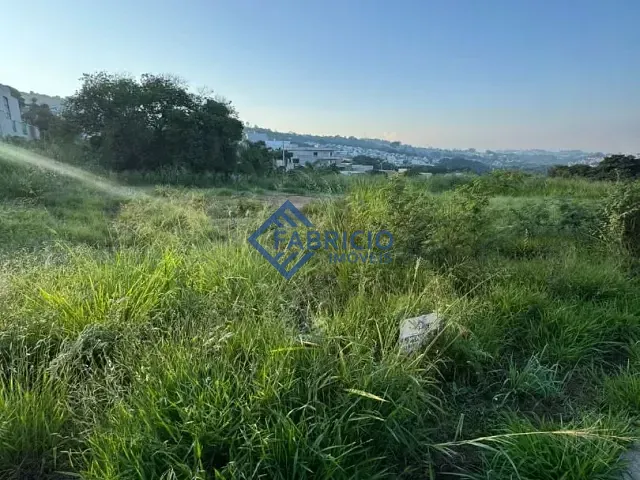 Terreno com 270m², à venda, no bairro João XXIII em Vinhedo