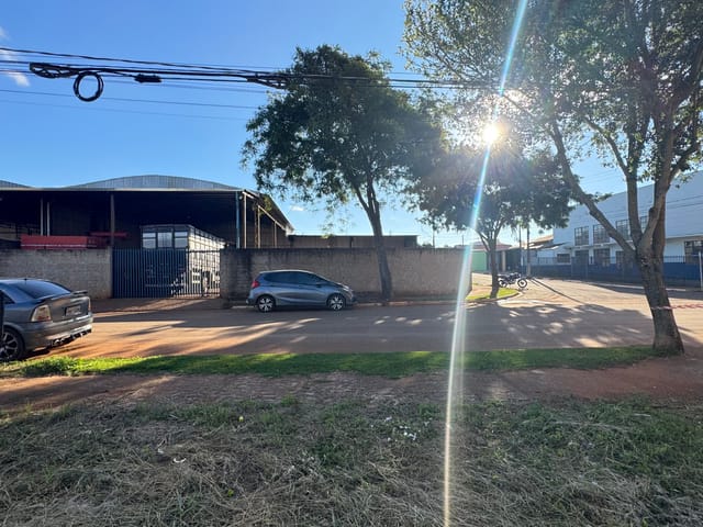 Terreno com 250m², à venda, no bairro Residencial Santo Antonio em Quadra