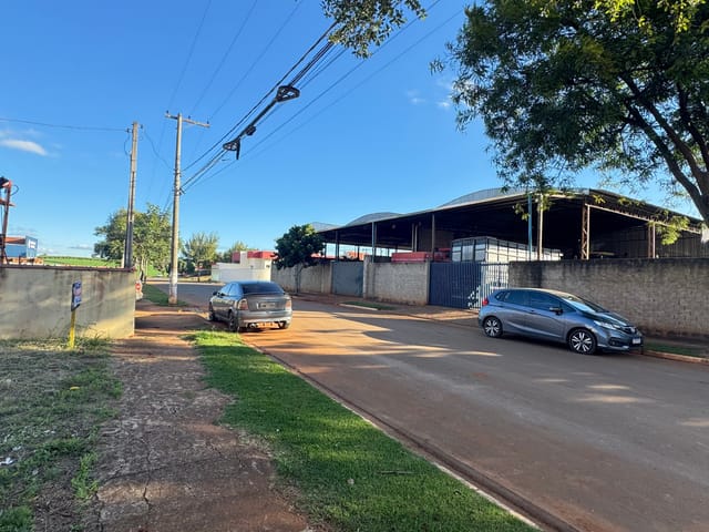 Terreno com 250m², à venda, no bairro Residencial Santo Antonio em Quadra