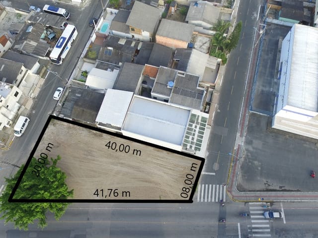 Terreno com 560m², à venda, no bairro Cidade Nova em Itajaí