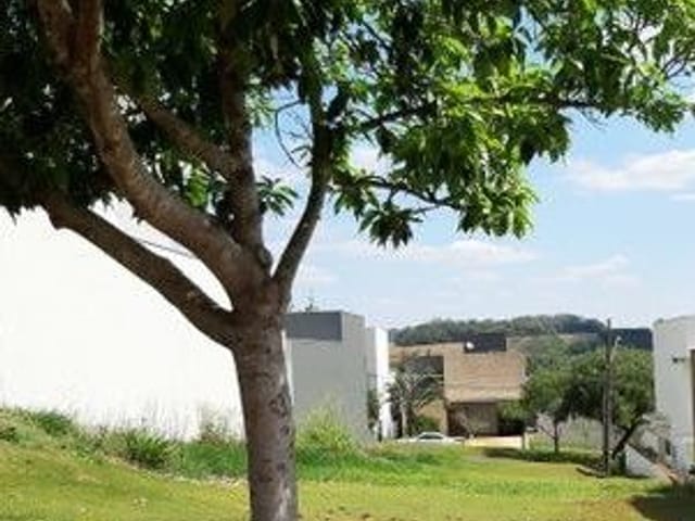 Terreno com 330m², à venda, no bairro Esperança em Londrina
