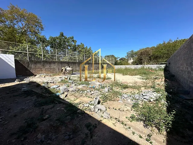 Terreno com 435m², à venda, no bairro Santa Rosa em Cuiabá