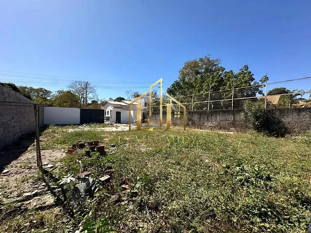 Terreno com 435m², à venda, no bairro Santa Rosa em Cuiabá