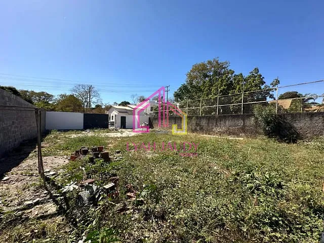 Terreno com 435m², à venda, no bairro Santa Rosa em Cuiabá