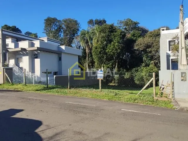 Terreno com 450m², à venda, no bairro Parque da Colina em Concórdia