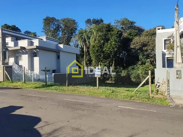 Terreno com 450m², à venda, no bairro Parque da Colina em Concórdia
