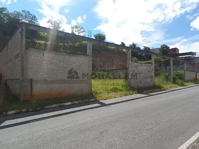 Terreno com 1200m², à venda, no bairro Piedade em Itajubá