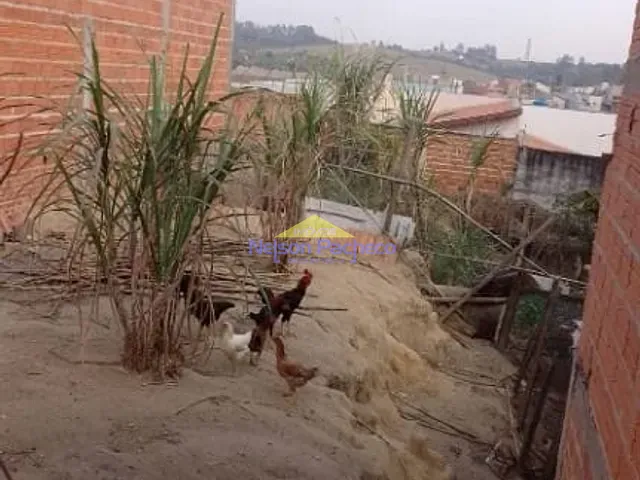 Terreno com 150m², à venda, no bairro Jardim Branyl em Capivari