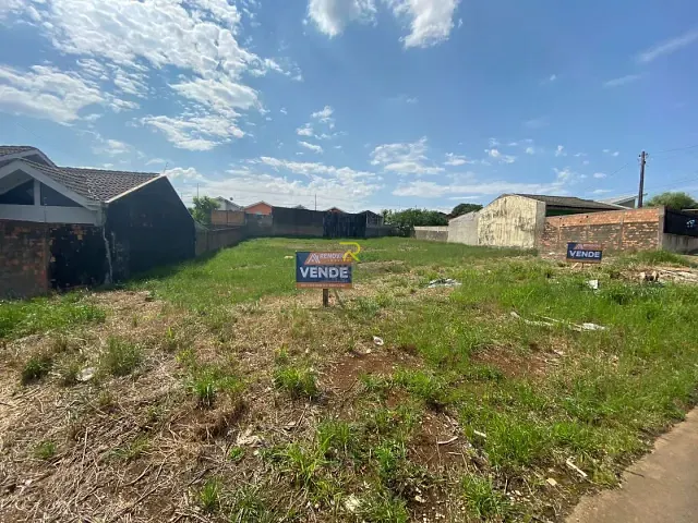 Terreno com 301m², à venda, no bairro Conradinho em Guarapuava