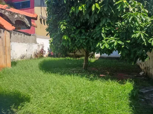 Terreno com 600m², à venda, no bairro Olivença em Ilhéus