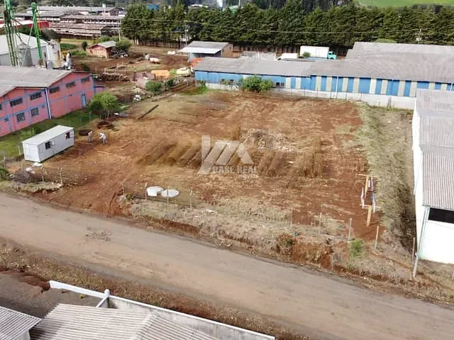 Terreno com 2500m², à venda, no bairro Primavera em Guarapuava