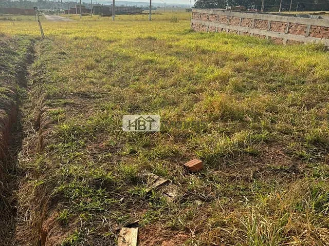 Terreno com 406m², à venda, no bairro Piratininga em Piratininga