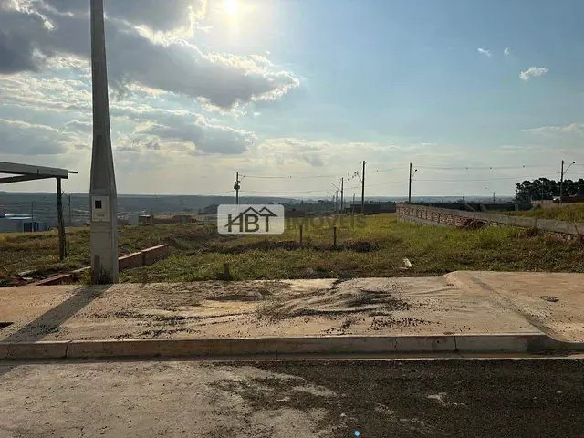 Terreno com 406m², à venda, no bairro Piratininga em Piratininga