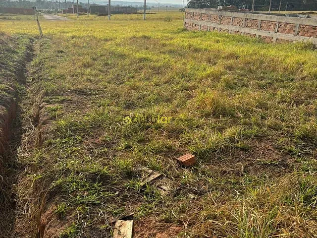 Terreno com 406m², à venda, no bairro Piratininga em Piratininga
