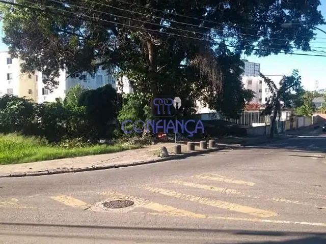 Terreno com 630m², à venda, no bairro Santa Cruz em Rio de Janeiro
