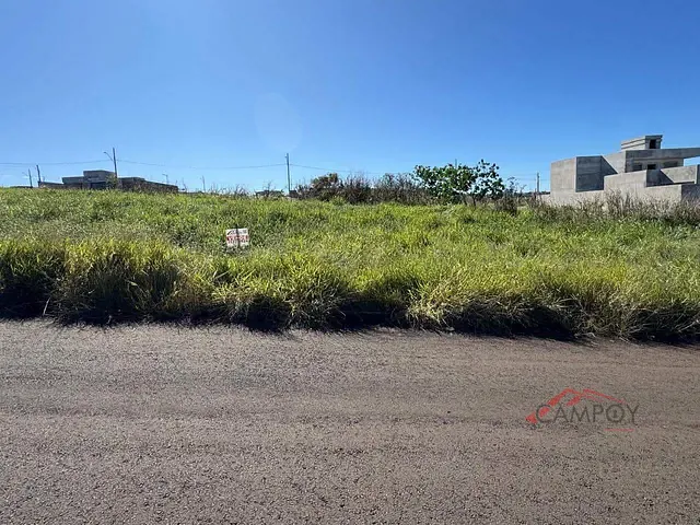 Terreno com 300m², à venda, no bairro Residencial Rosa Cazarin em Apucarana