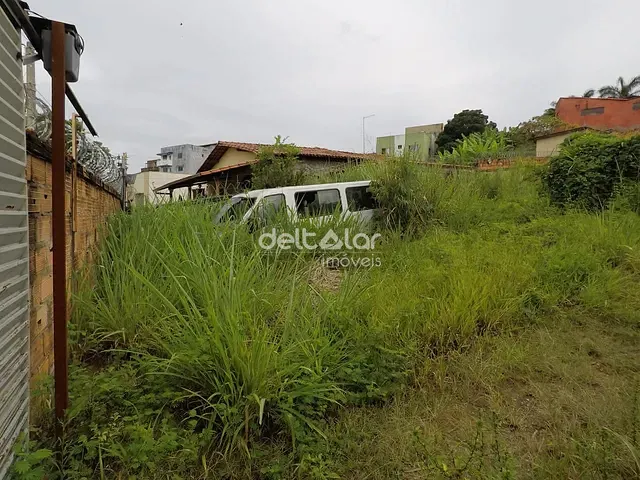 Lote / Terreno Residencial com 870m², à venda, no bairro Planalto em Belo Horizonte
