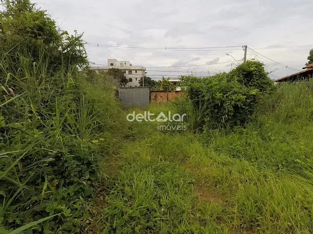 Lote / Terreno Residencial com 870m², à venda, no bairro Planalto em Belo Horizonte