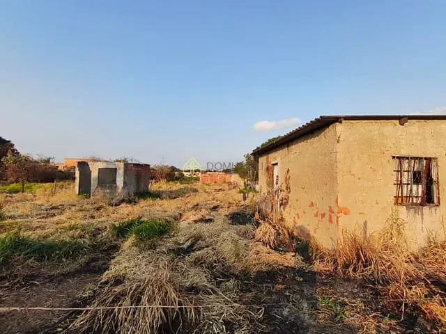 Terreno com 924m², à venda, no bairro Parque Mariana em Porto Real