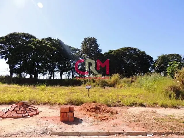 Terreno com 250m², à venda, no bairro Jardim Vale do Sol em Taquaritinga