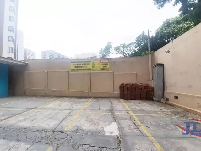 Terreno à venda, no bairro Alto da Glória em Curitiba