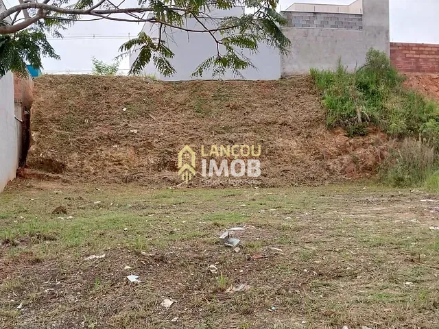Terreno com 202m², à venda, no bairro Jardim Vale Verde em Jundiaí