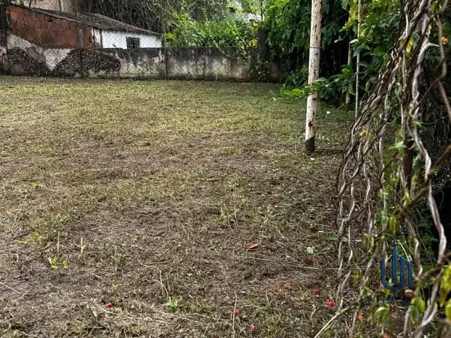 Terreno com 360m², à venda, no bairro Jardim Amália em Volta Redonda