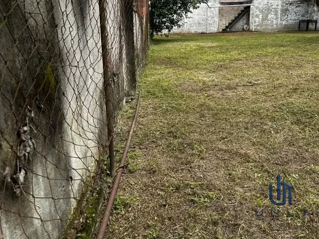 Terreno com 360m², à venda, no bairro Jardim Amália em Volta Redonda