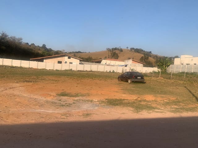 Terreno com 1250m², à venda, no bairro Vazes em Cambuí