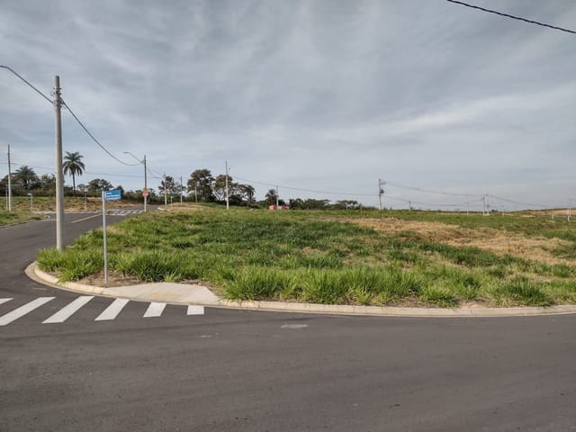 Terreno com 257m², à venda, no bairro Portal da Aliança 2 em São João da Boa Vista