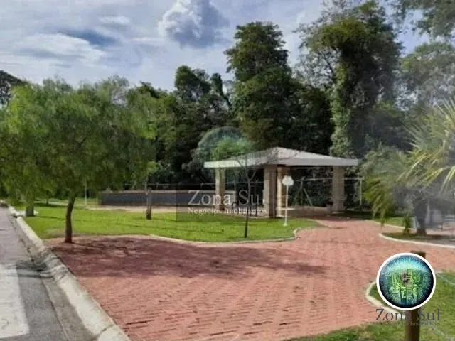 Terreno com 250m², à venda, no bairro Cajuru do Sul em Sorocaba
