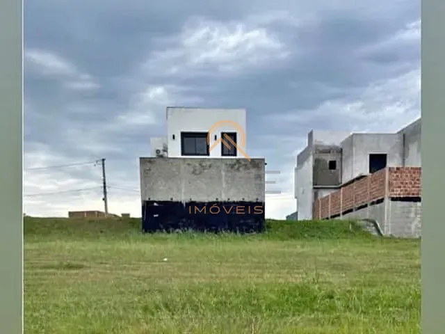 Terreno com 189m², à venda, no bairro Três Vendas em Pelotas