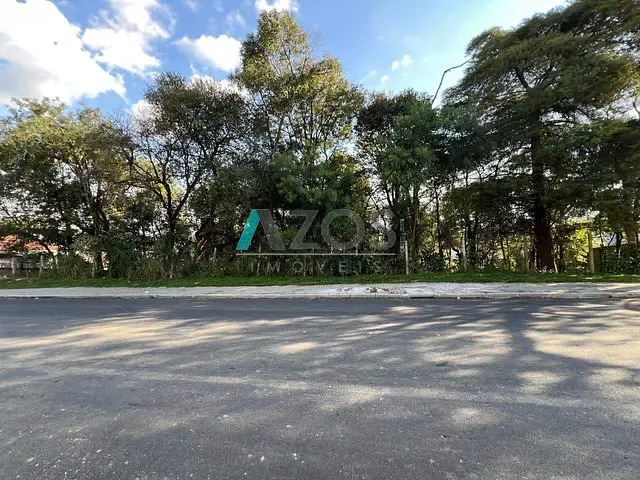 Terreno com 1000m², à venda, no bairro Embu em Colombo