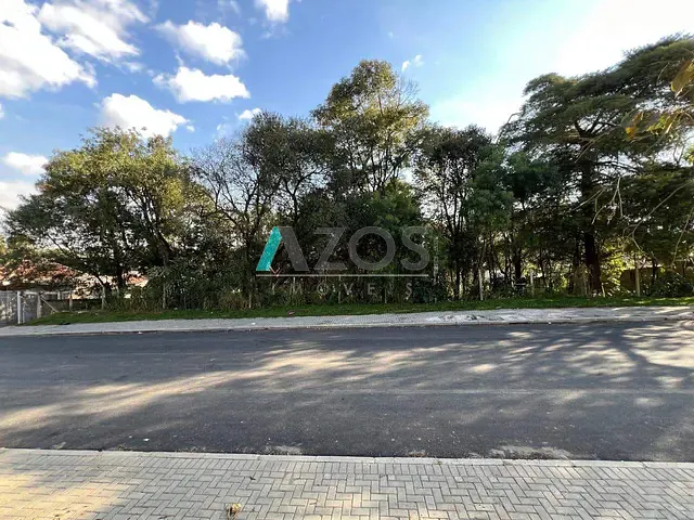 Terreno com 1000m², à venda, no bairro Embu em Colombo