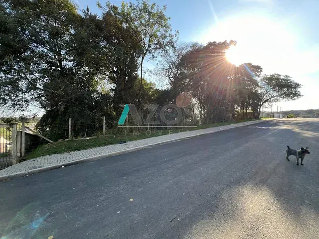 Terreno com 1000m², à venda, no bairro Embu em Colombo
