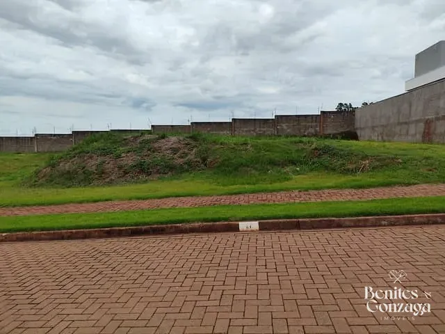 Terreno com 761m², à venda, no bairro centro em Mandaguaçu