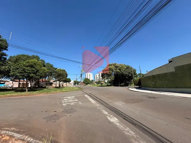 Terreno com 359m², à venda, no bairro Vila Real em Pirassununga