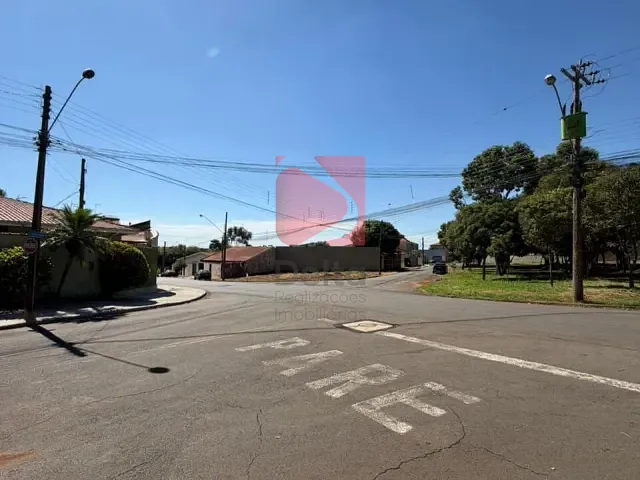 Terreno com 359m², à venda, no bairro Vila Real em Pirassununga