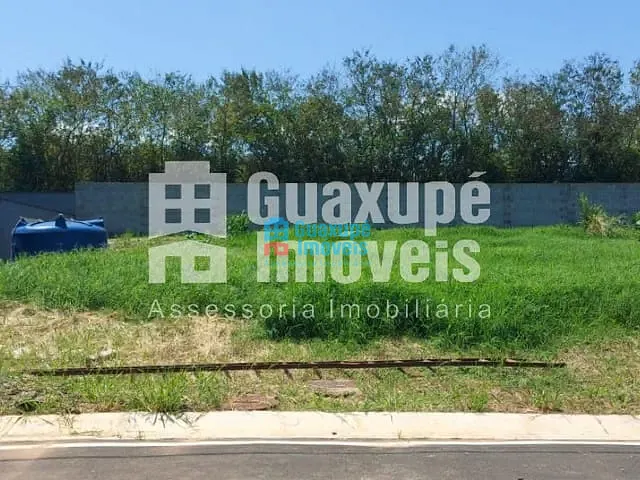 Terreno com 371m², à venda, no bairro Bourbon Residencial em GUAXUPÉ