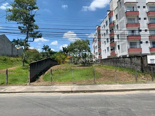 Terreno com 2300m², à venda, no bairro Floresta em Joinville