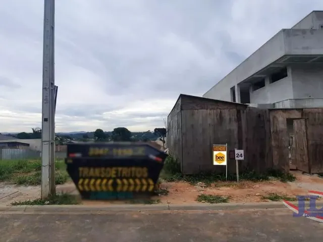 Terreno à venda, no bairro Santa Cândida em Curitiba