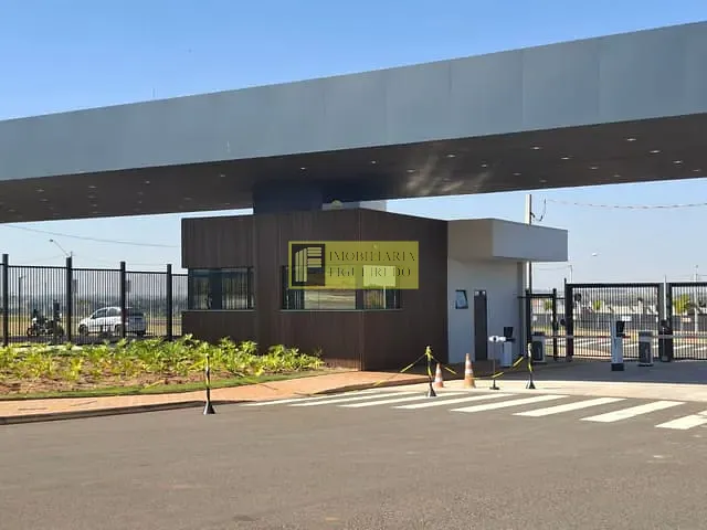 Terreno com 242m², à venda, no bairro Parque Residencial da Fraternidade em São José do Rio Preto