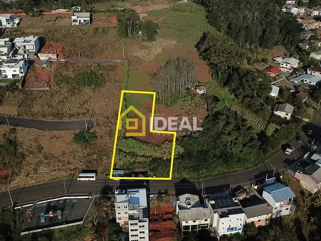 Terreno com 1471m², à venda, no bairro Vista Alegre em Concórdia