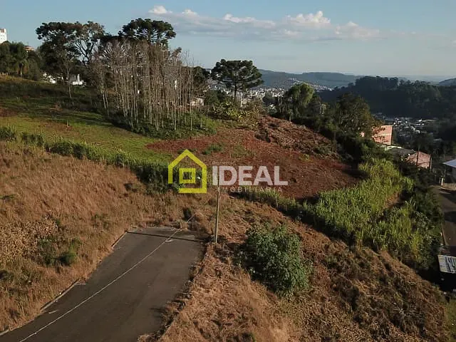 Terreno com 1471m², à venda, no bairro Vista Alegre em Concórdia