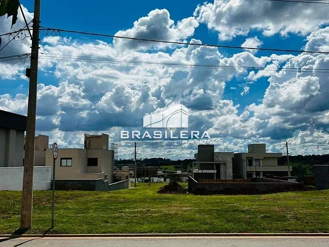 Terreno com 266m², à venda, no bairro Jardins Parma em Senador Canedo